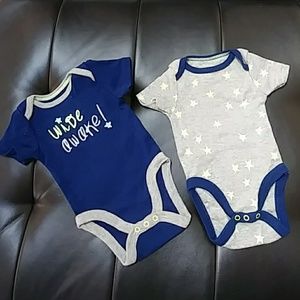 2 NEW Cloud Island NB Boys Onsies